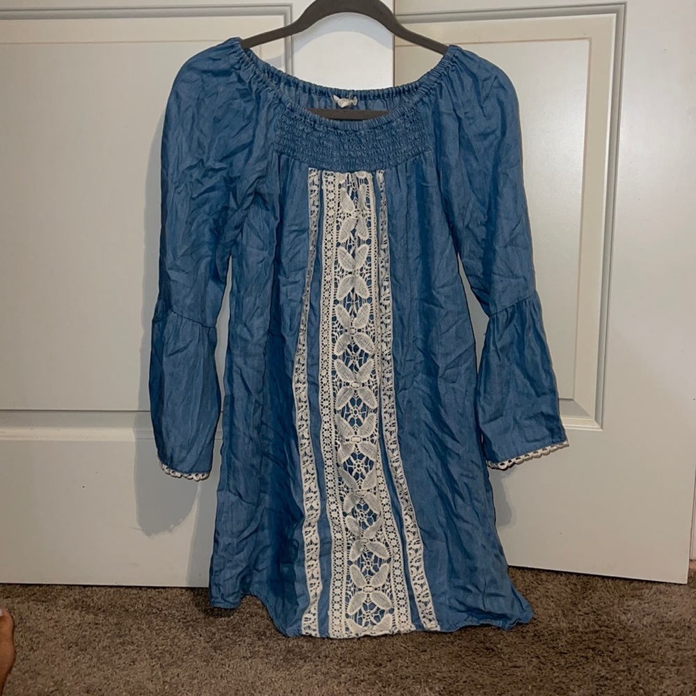 Long sleeve dress